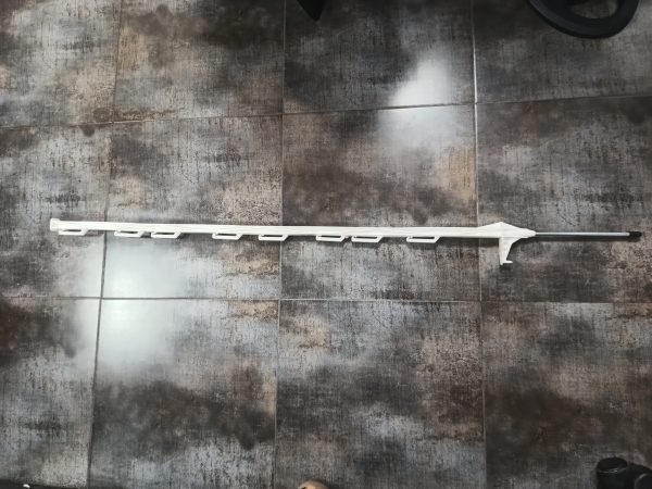 POSTES PARA CERCADOS ELÉCTRICOS