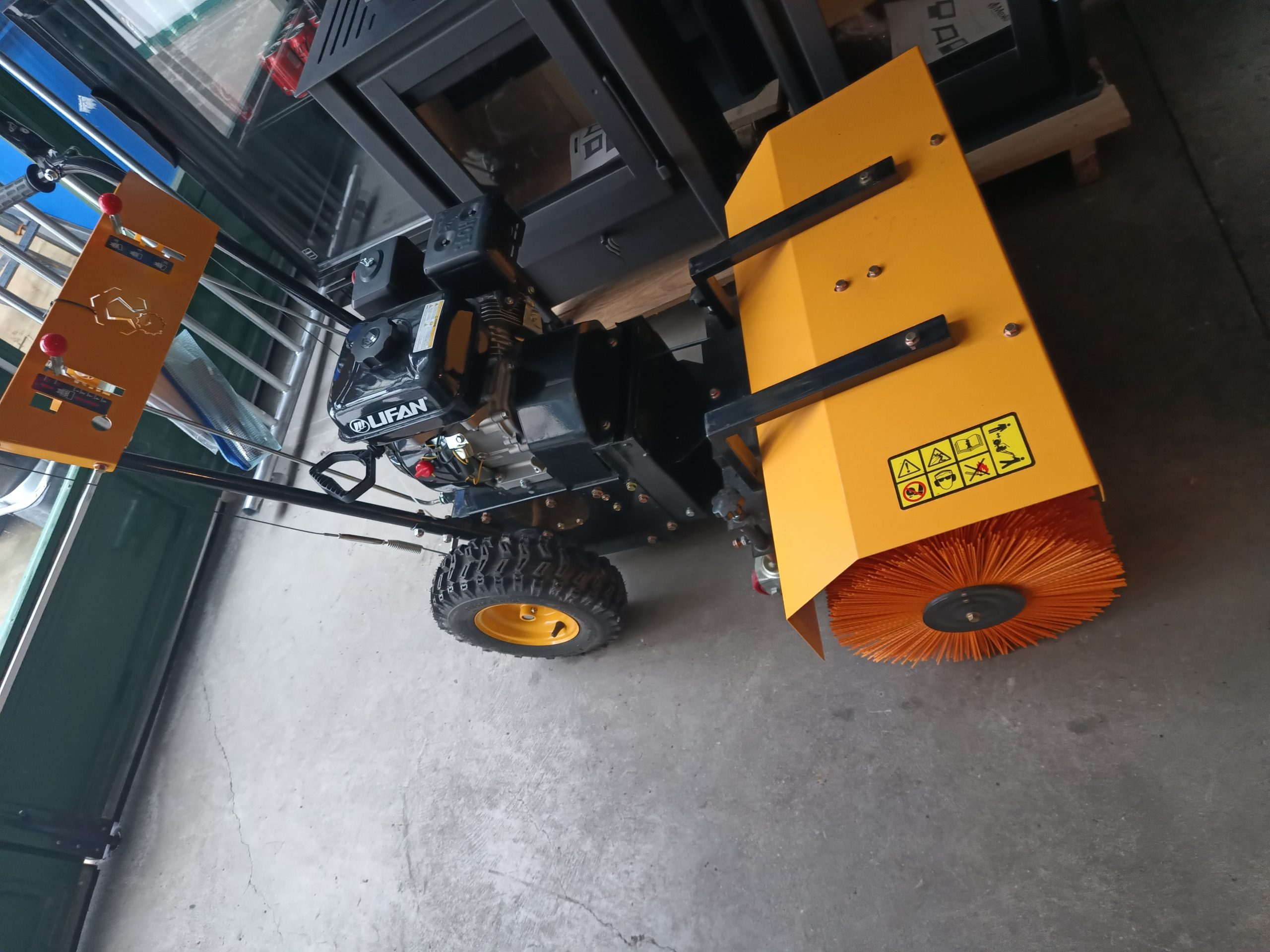BARREDORA A GASOLINA, 6,5HP