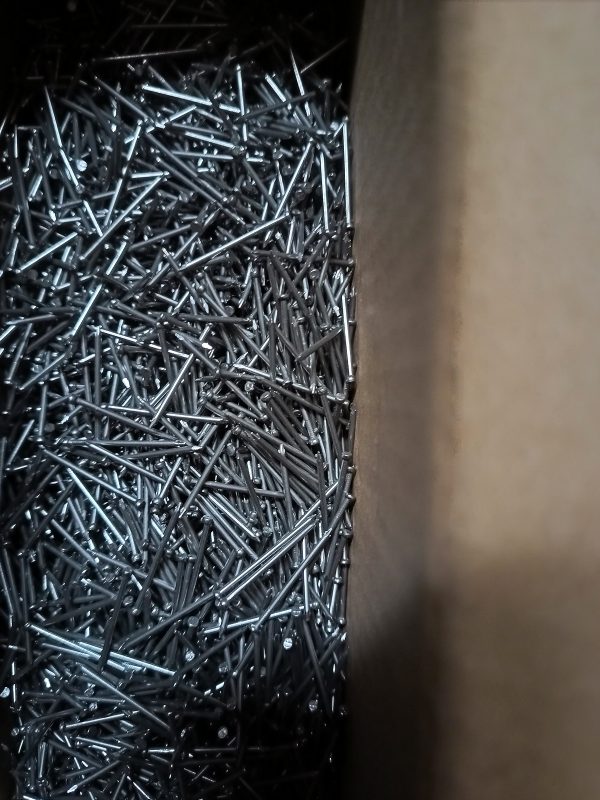 PUNTA CLAVOS CABEZAL PLANO - Imagen 3