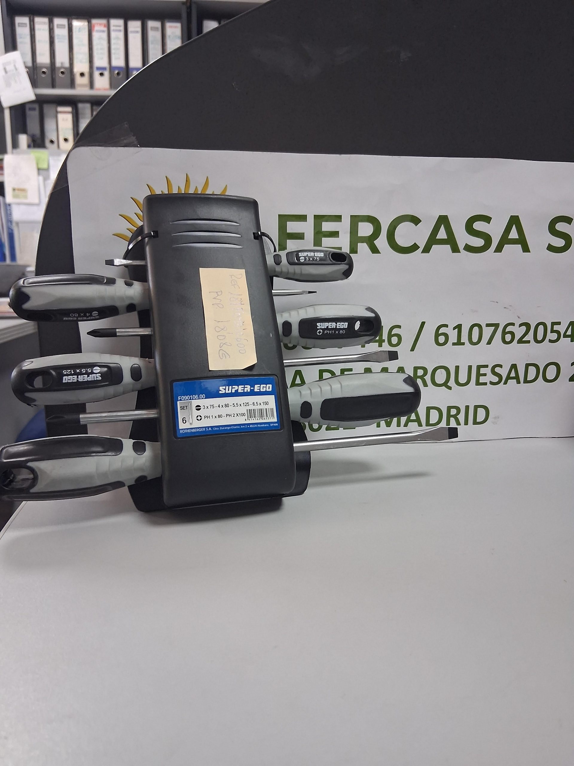 JUEGO DESTORNILLADORES SUPER EGO